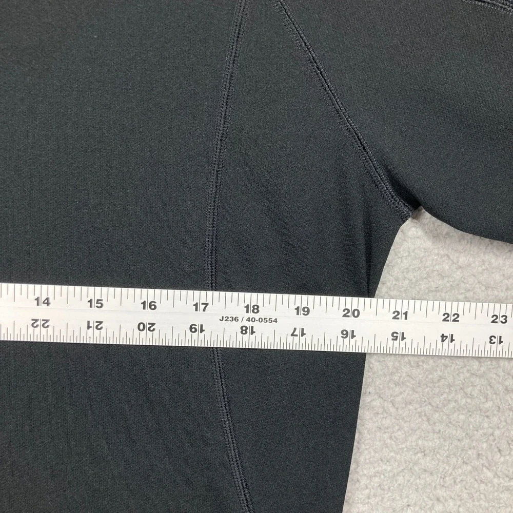 The North Face Performance Shirt Mens Large Black FlashDry Raglan Long Sleeve